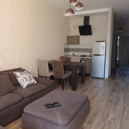 Tamara Apartment Takaishvili 3 Batumi Kültér fotó