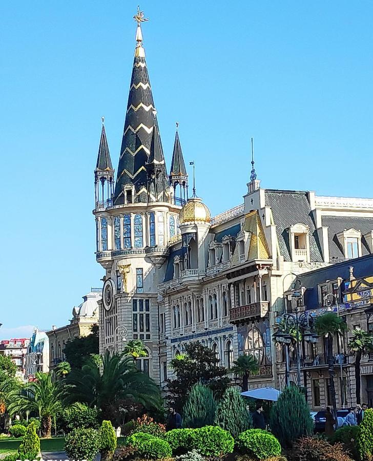 Tamara Apartment Takaishvili 3 Batumi Kültér fotó